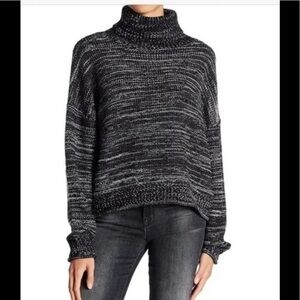NWT Melrose & Market metallic thread turtleneck sweater.